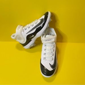 Nike Alpha Huarache Elite 4 Mid Baseball Cleats Size 7.5 FD2744-101 NWOB